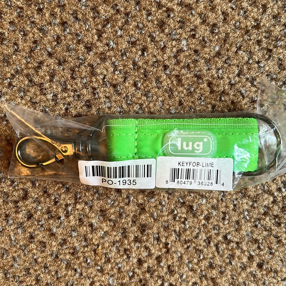 NWT Lug Keyfob in lime